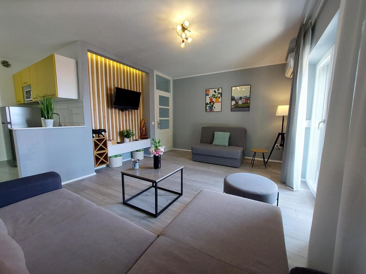 Apartment Vesel Malinska Exteriör bild